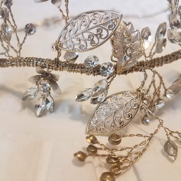 Gold Floral Headpiece - Picture 9 of 14